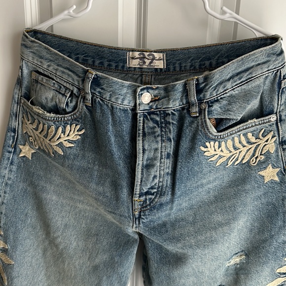 NWOT Free People x We The Free Bren Embroidered Distressed Boyfriend Jeans $168 - Picture 10 of 15